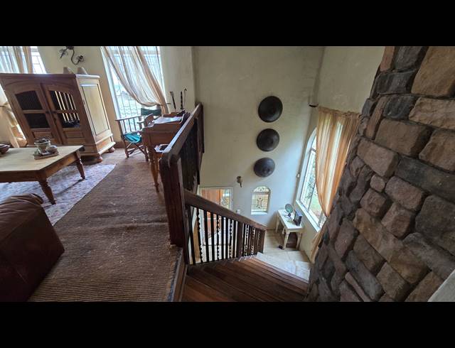 4 BEDROOM FREEHOLD FOR SALE IN GLENVISTA